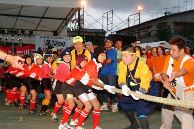 下金子区のみなさんと秦野ラグビースクールによる試し引き